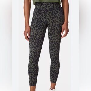 Sweaty Betty Leopard Print Zero Gravity 3/4 Leggings